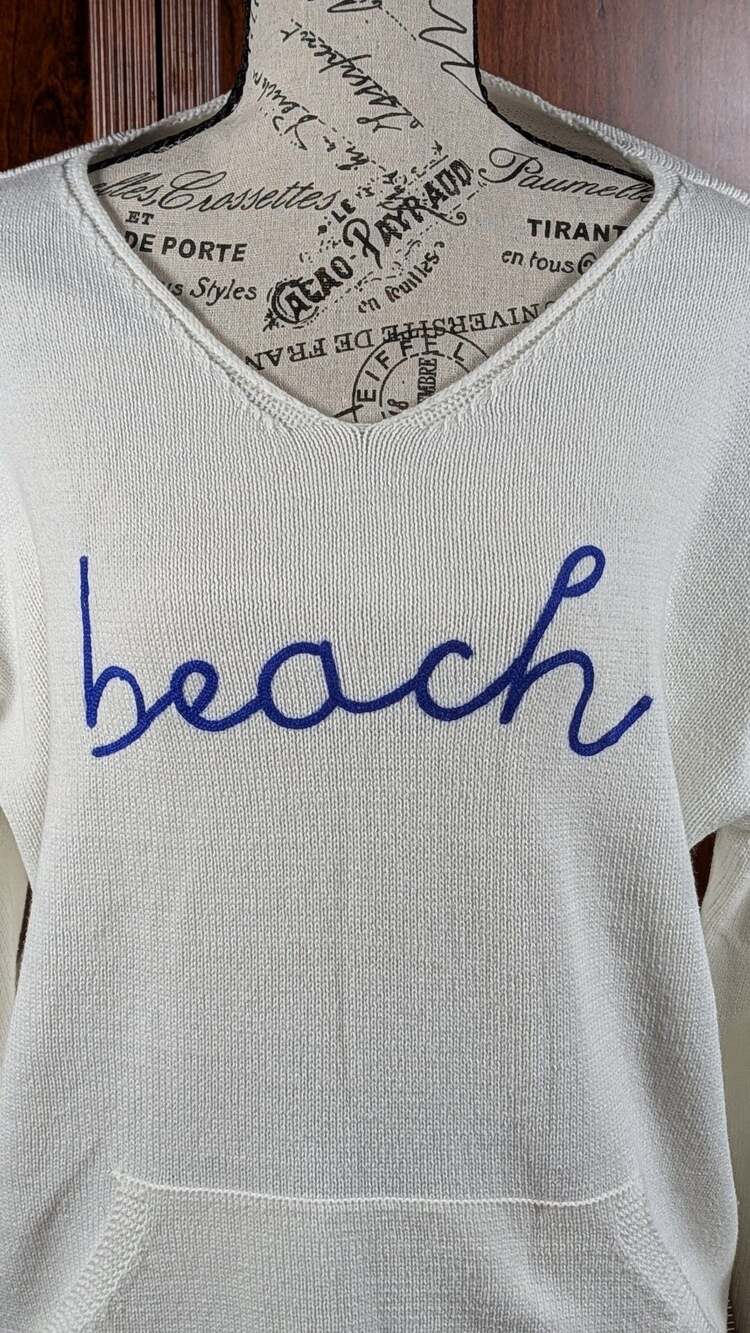 Top It Off Beach Sweater Size L White Knit V-Neck Pocket Embroidered - Picture 3 of 9